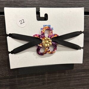 Urban Outfitters NWT  Floral Hair Chocker Necklace.